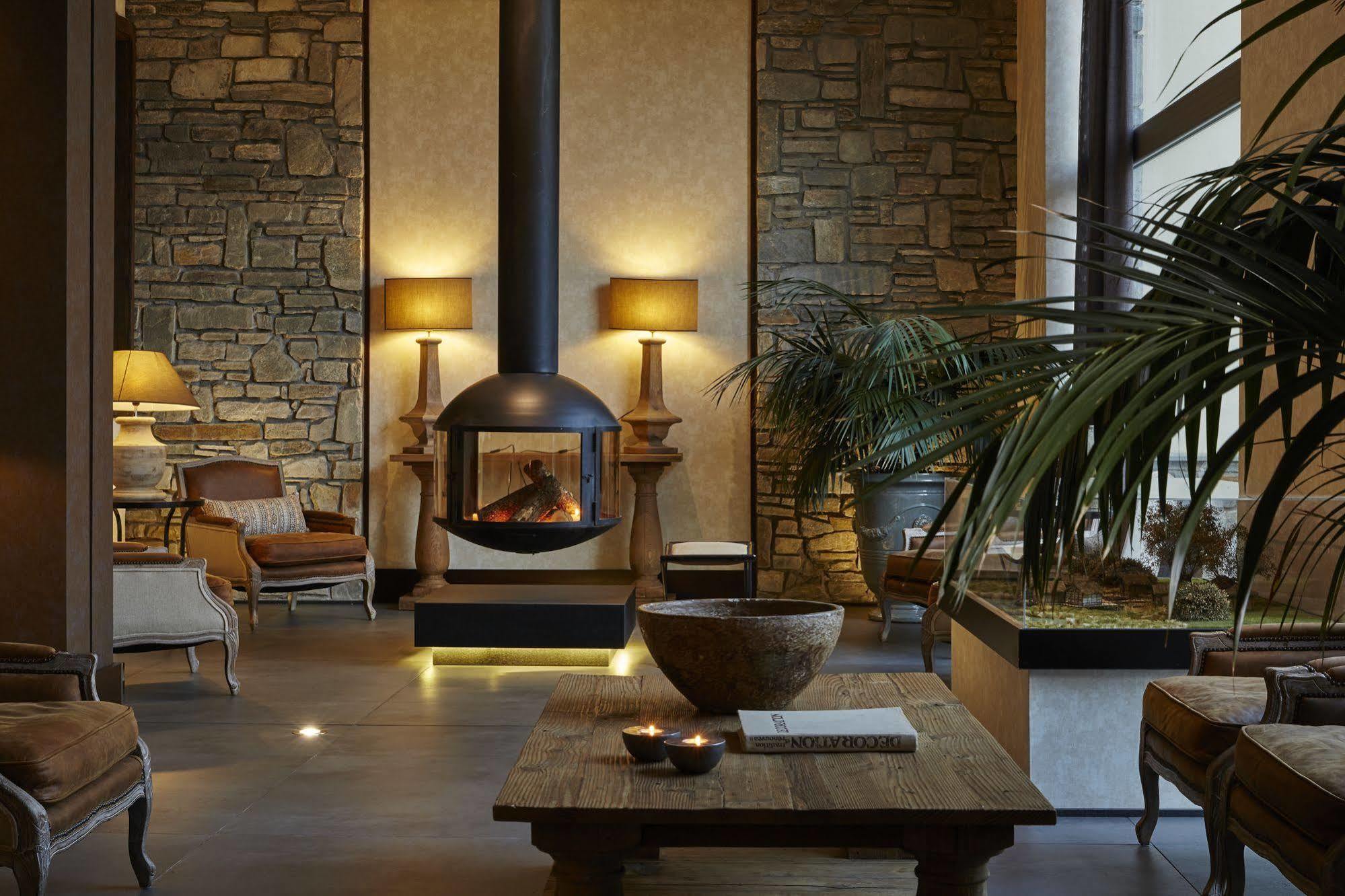 Limneon Resort & Spa Kastoria Exterior foto Interior of the hotel
